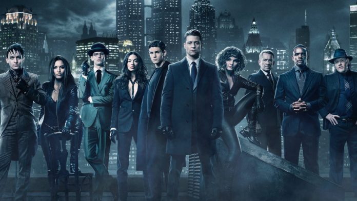 Gotham: premiere, episodi, ed altro. Finisce il viaggio di Bruce Wayne /Batman