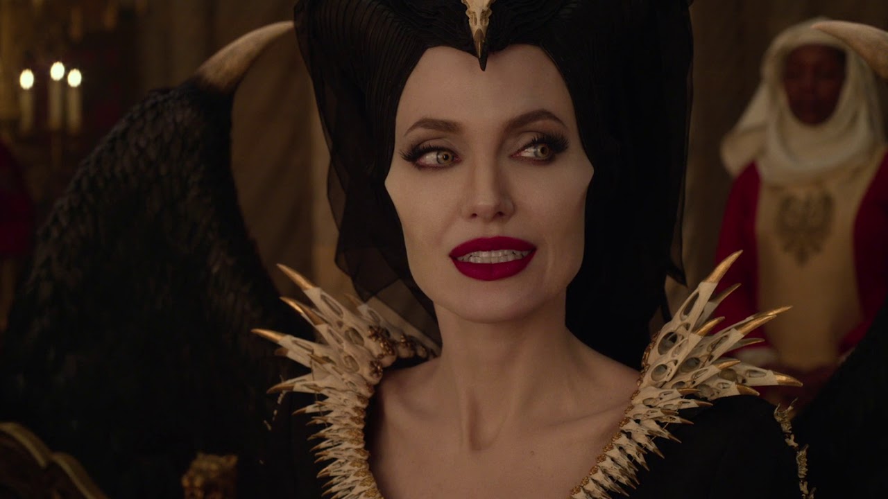 Maleficent Signora del Male Disney rilascia tre clip del film in