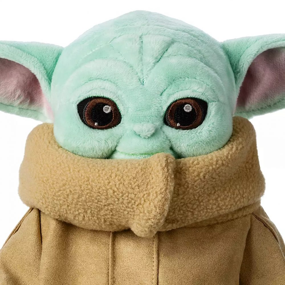 Star Wars: The Mandalorian, Disney annuncia il peluche di Baby Yoda -  NerdPool