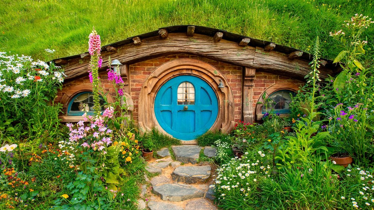 Cinereplicas Zaino Hobbiton Il Signore Degli Anelli - Licenza Ufficiale Warner Bros - 20x29x13,5 Cm - 6