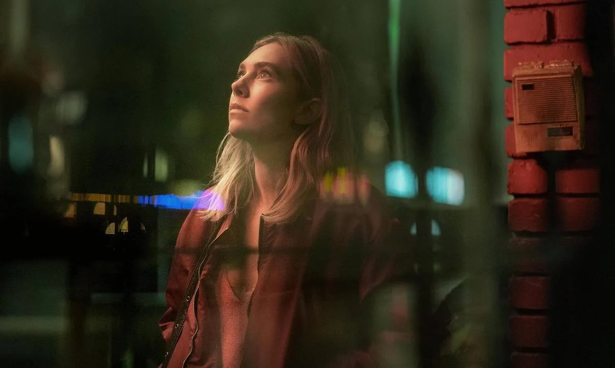 la notte arriva sempre su netflix il film con protagonista vanessa kirby