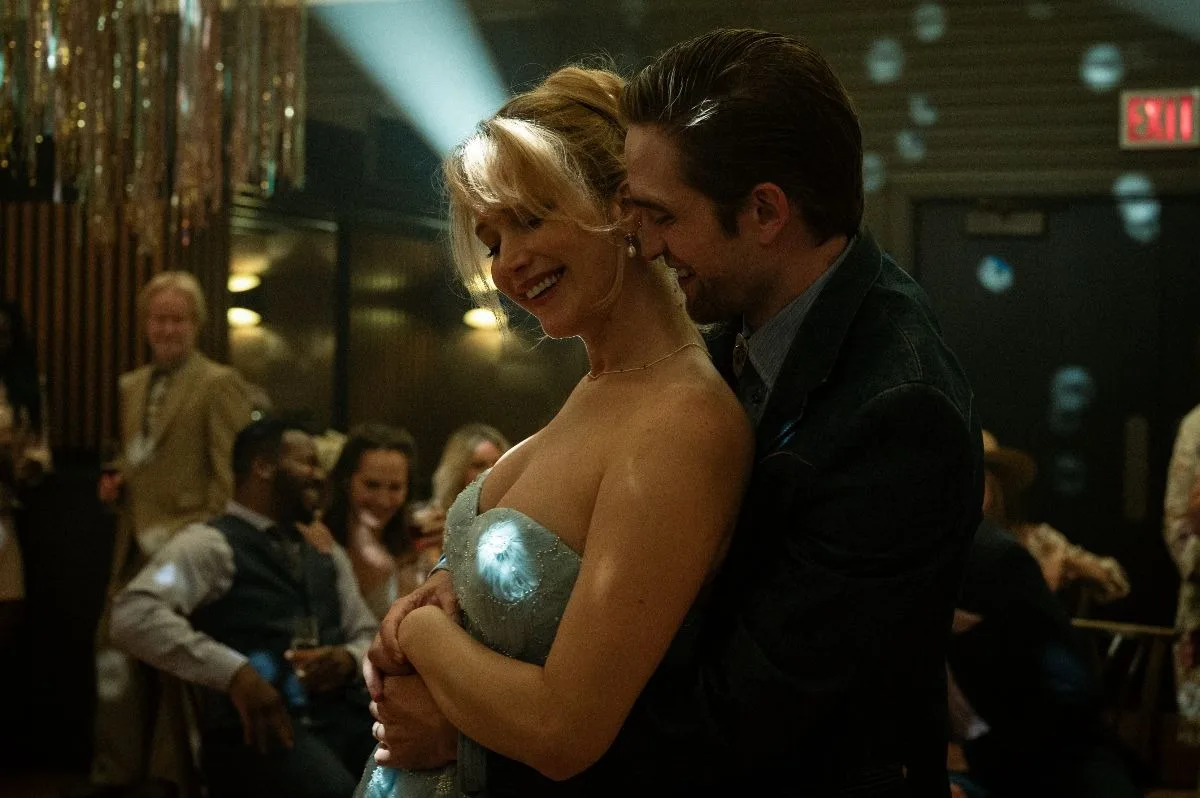 Die My Love: il nuovo film con Jennifer Lawrence e Robert Pattinson oggi alla Festa del Cinema di Roma Die My Love: il nuovo film con Jennifer Lawrence e Robert Pattinson oggi alla Festa del Cinema di Roma