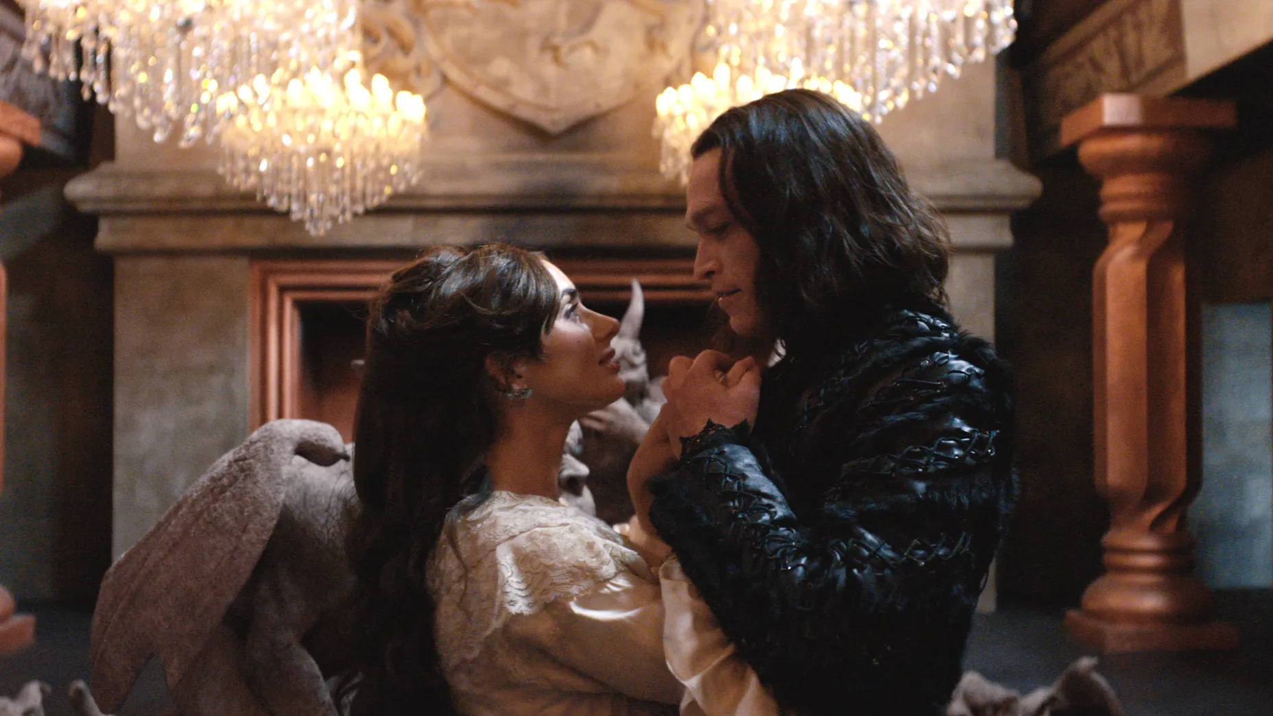 Dracula di Luc Besson non è il mostro che vi aspettavate Dracula di Luc Besson non è il mostro che vi aspettavate