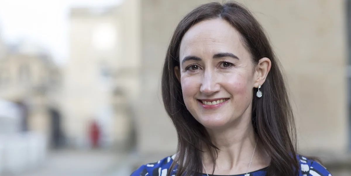 È morta Sophie Kinsella, autrice della saga “I Love Shopping” È morta Sophie Kinsella, autrice della saga “I Love Shopping”