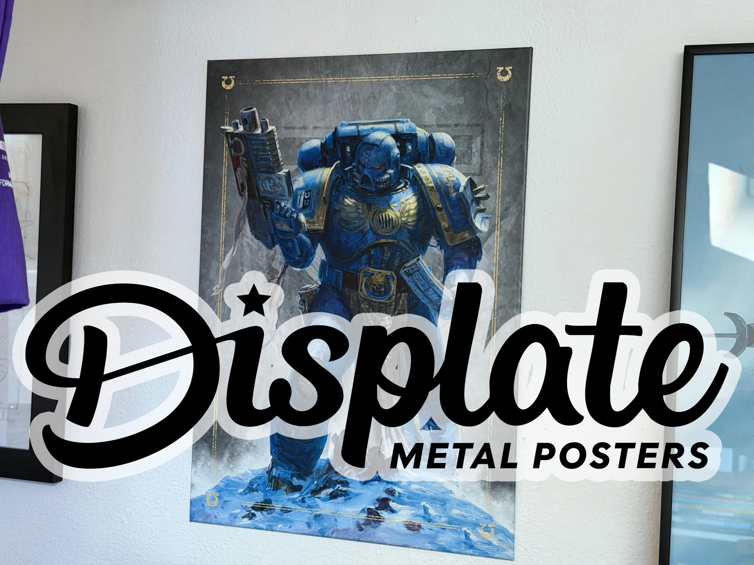 Ultramarine Battle Brother e KPOP Demon Hunters: Neon City Battle – due mondi, un’unica esperienza Displate Ultramarine Battle Brother e KPOP Demon Hunters: Neon City Battle – due mondi, un’unica esperienza Displate